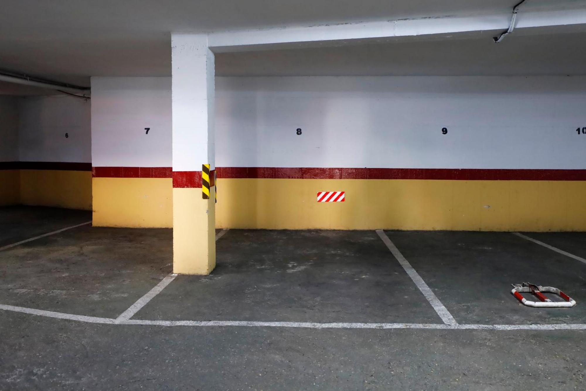 R & T Cordoba Center Apartamentos - Parking 외부 사진