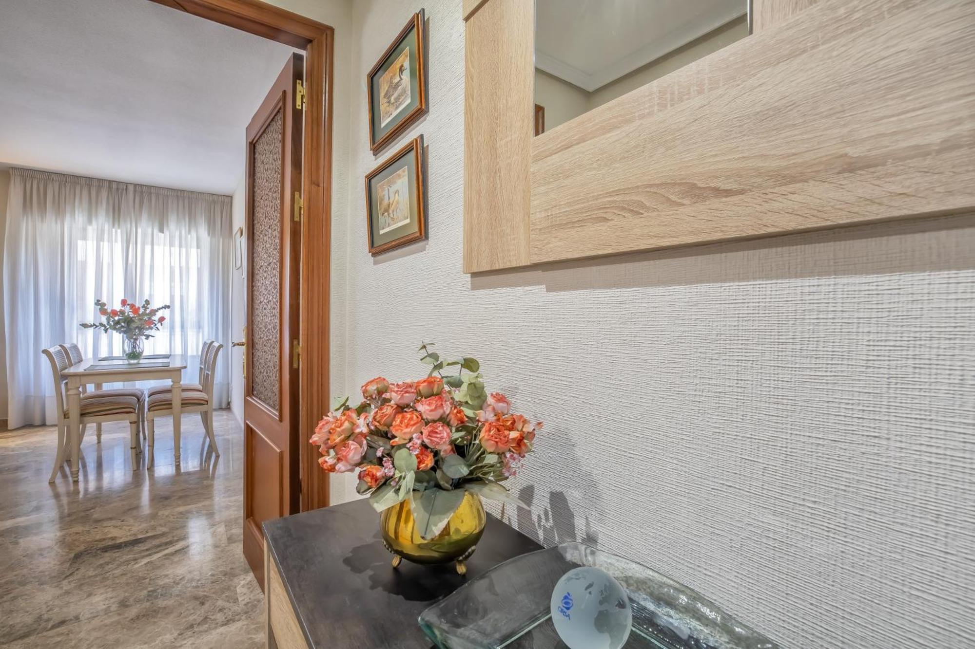 R & T Cordoba Center Apartamentos - Parking 외부 사진